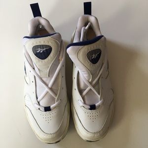 Reebok men’s classic leather trainer shoes size 10 white blue